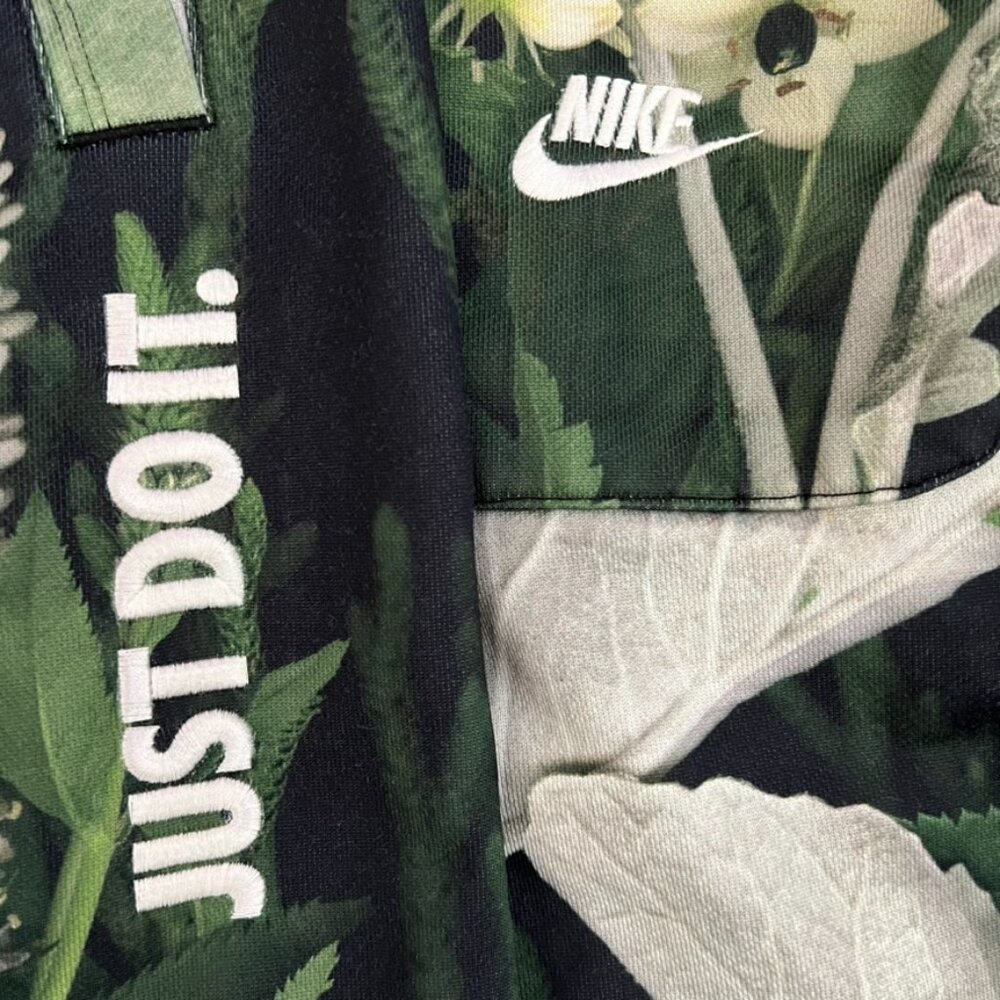 Nike Sportswear JDI Alumni Shorts Floral SPRUCE‎ AURA - Picture 4 of 6